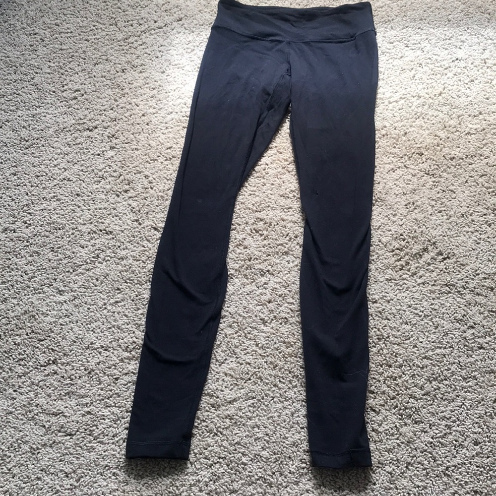 Lululemon black leggings size 4